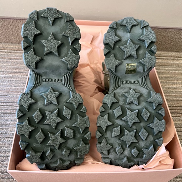 Miu Miu Combat Denim Washed Boot 💚 - Picture 11 of 14